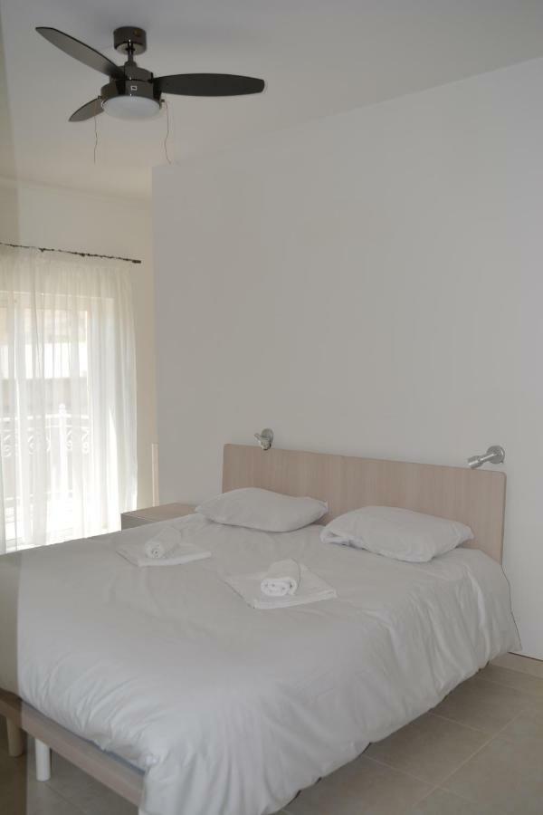 Hortensia 2 Bedroom Apartment St. Paul's Bay Ngoại thất bức ảnh